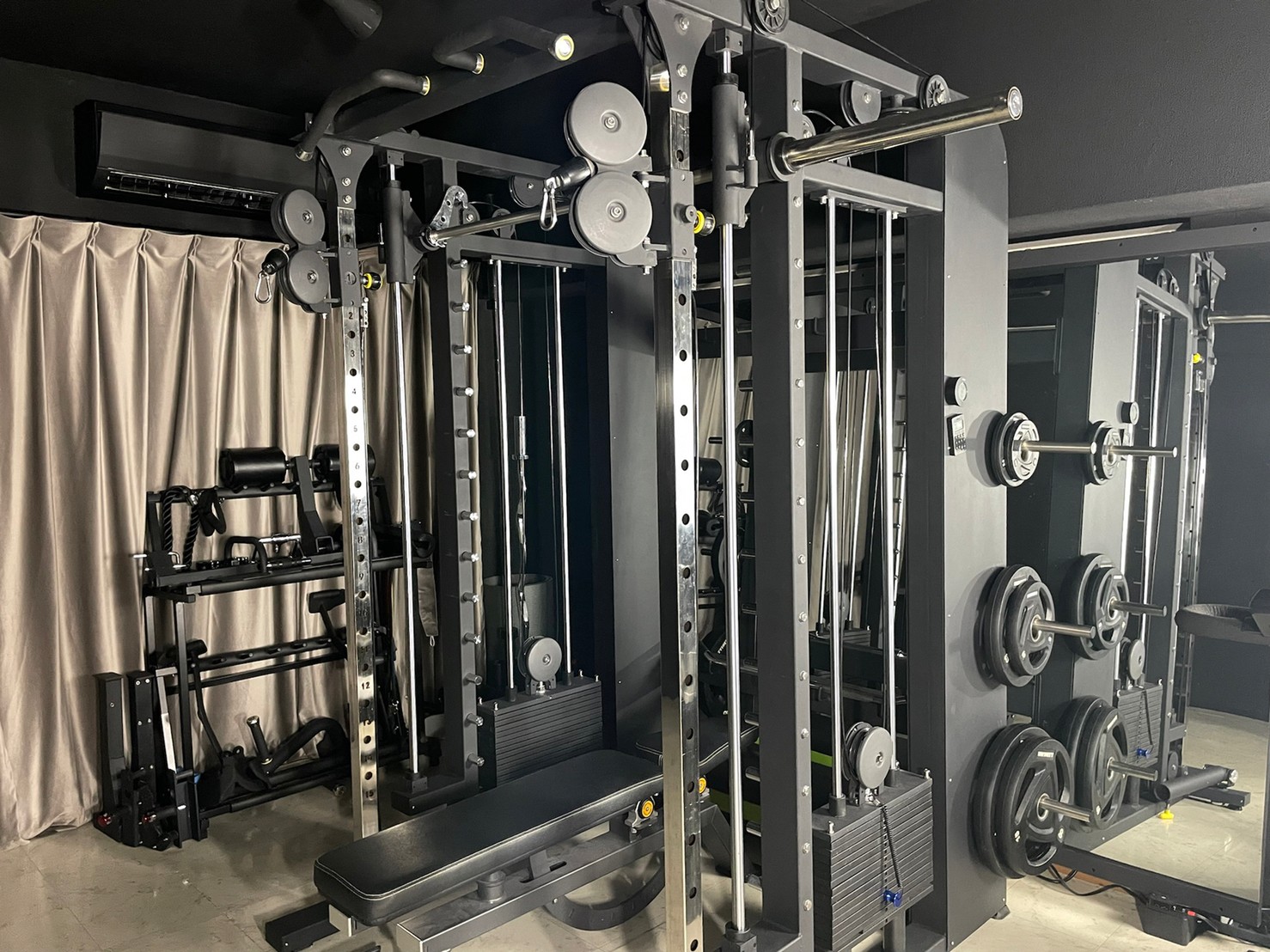 TRAINING MACHINE